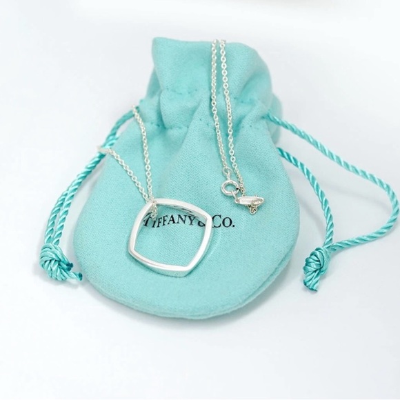 Tiffany & Co. Frank Gehry Sterling Silver Square Torque Pendant Necklace Rare - Picture 3 of 6